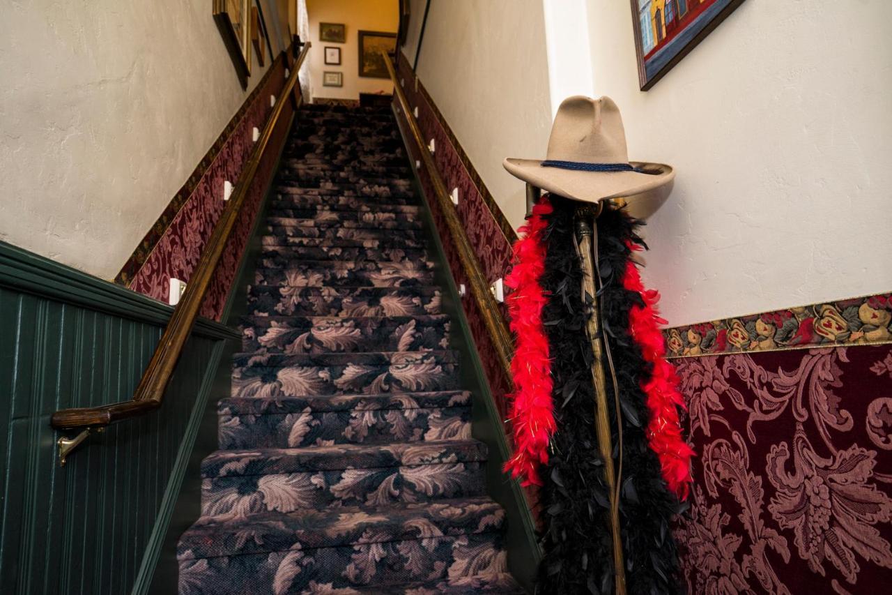 Red Garter Inn Williams Eksteriør bilde