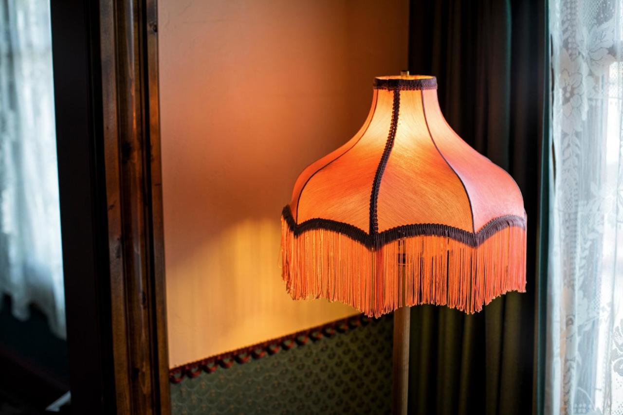 Red Garter Inn Williams Eksteriør bilde